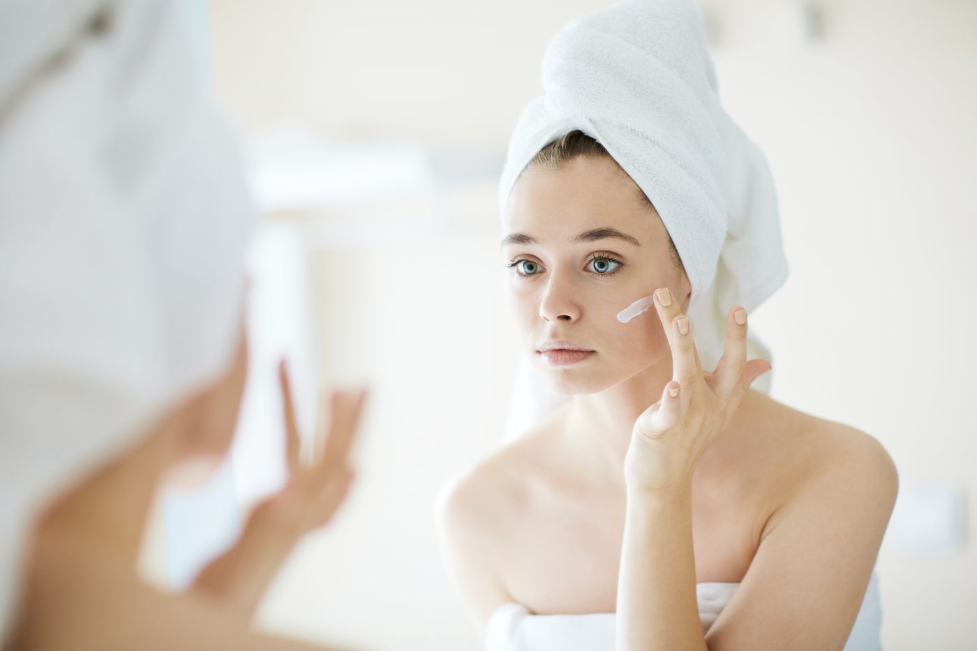 Jak dbać o skórę twarzy